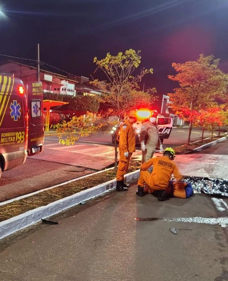 Acidente perto do portal de entrada de Corumbá e Ladário mobiliza resgate dos Bombeiros